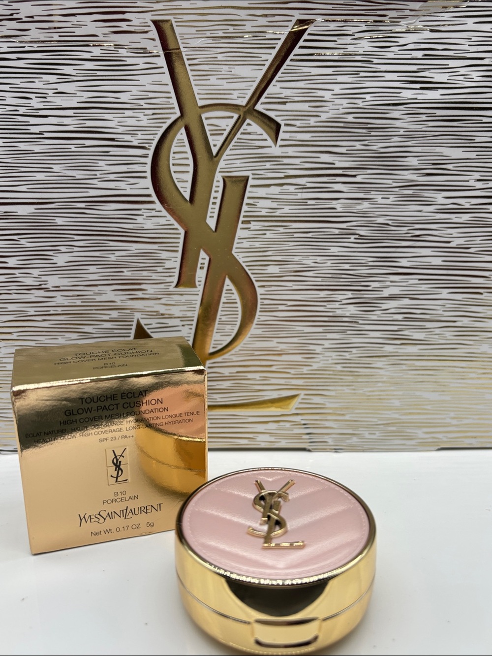 Yves Saint Laurent Glow-Pact Cushion Foundation